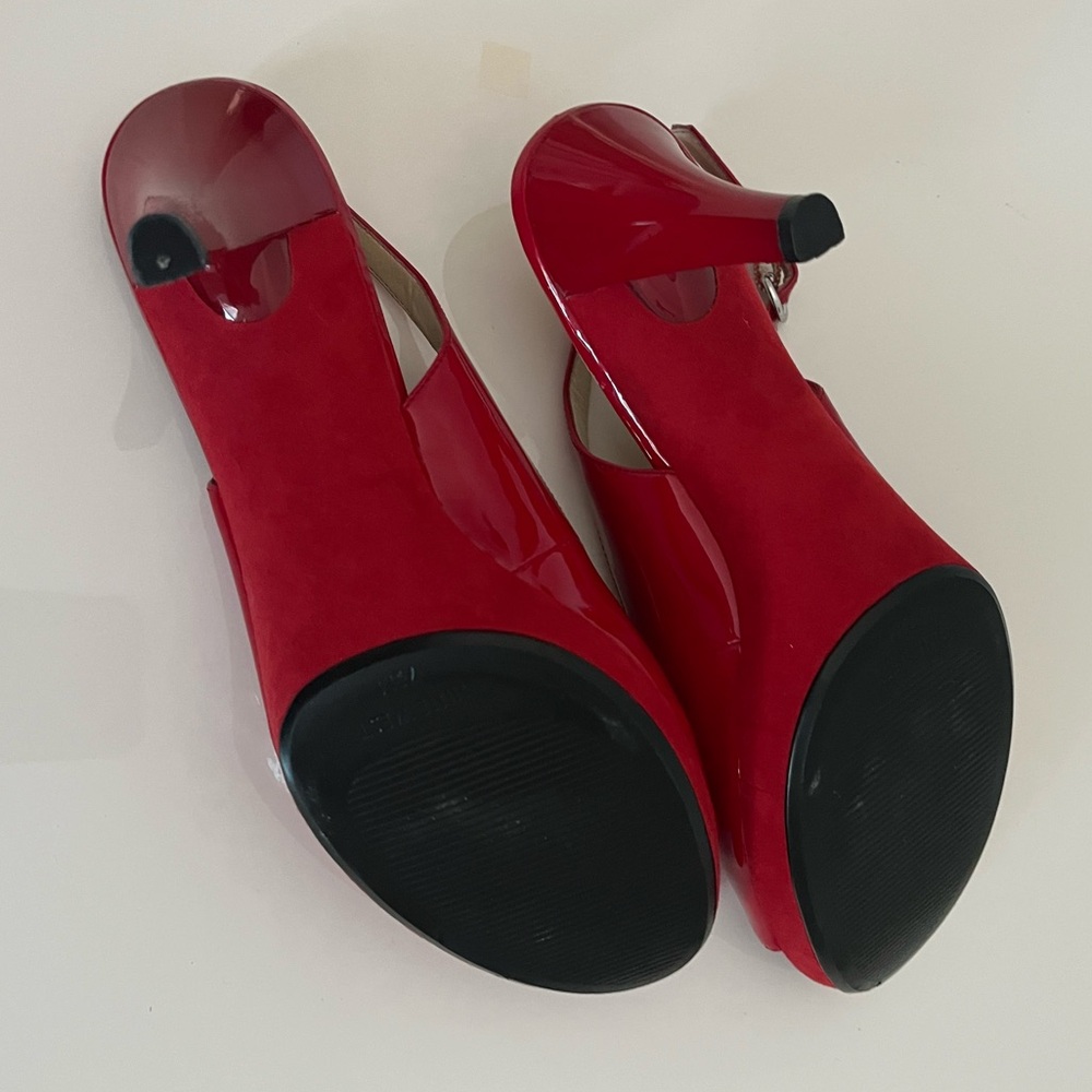 Nine West Glossy Red Peep-Toe Heels - Picture 4 of 6